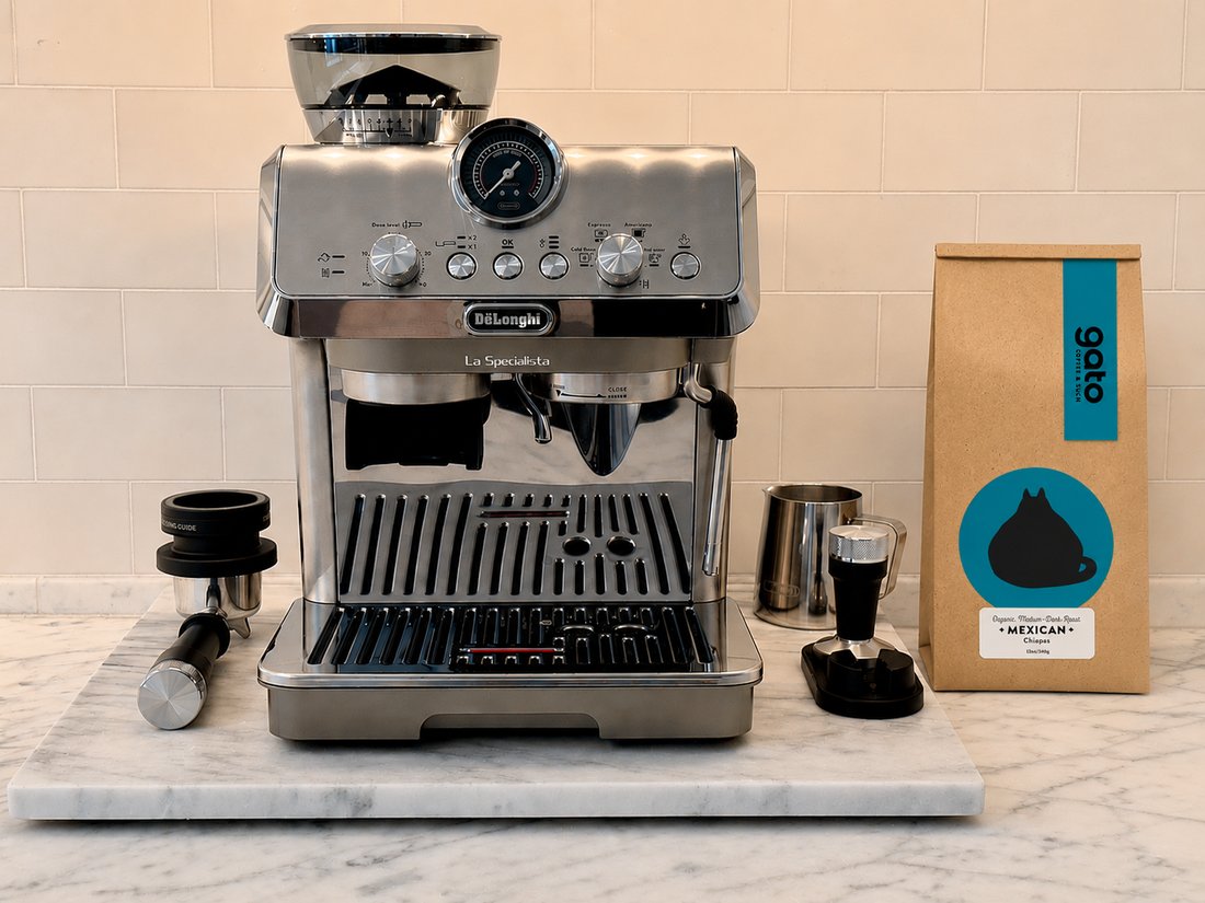 DeLonghi coffee station
