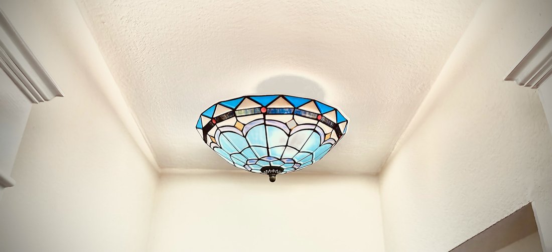 Light fixture